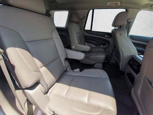 Used 2015 Chevrolet Tahoe LTZ RWD image 17