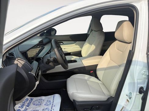 New 2026 Nissan Murano SL AWD/4WD image 9
