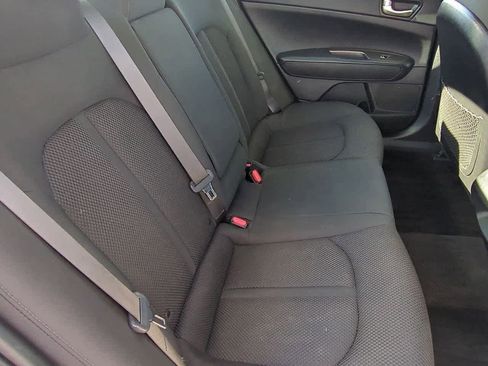 Used 2020 Kia Optima LX image 18