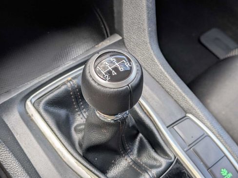 Used 2019 Honda Civic Sport image 26