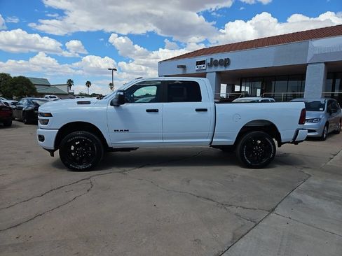 New 2026 RAM 2500 Big Horn AWD/4WD image 2