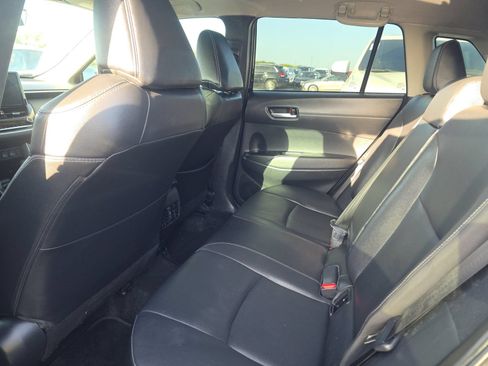 Used 2024 Toyota Corolla Cross XLE FWD image 10