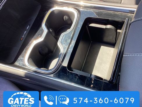 Used 2025 Chevrolet Traverse RS w/ LPO, Floor Liner Package AWD/4WD image 35
