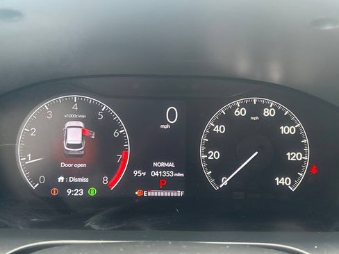 Used 2024 Honda HR-V EX-L image 26