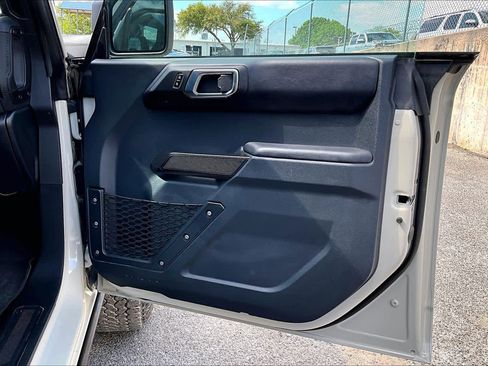 Used 2025 Ford Bronco Badlands AWD/4WD image 23