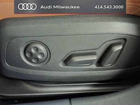 Used 2023 Audi A4 2.0T Premium Plus w/ Premium Plus Package AWD/4WD image 17