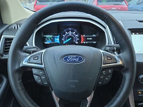 Used 2018 Ford Edge SEL w/ Equipment Group 201A image 18