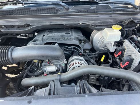 Used 2021 RAM 1500 Laramie RWD image 28