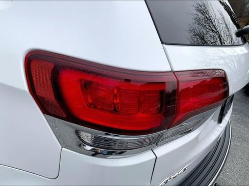 Used 2020 Jeep Grand Cherokee Limited w/ Trailer Tow Group IV image 27