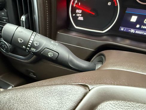 Used 2019 Chevrolet Silverado 1500 LTZ w/ LTZ Texas Edition image 26