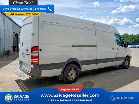 Used 2012 Mercedes-Benz Sprinter 2500 image 4