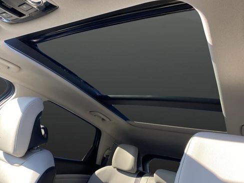 New 2026 Kia Sportage EX image 7