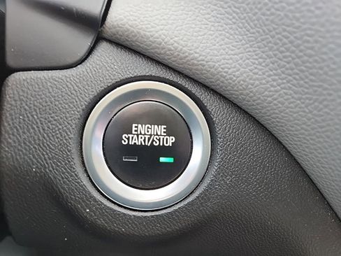 Used 2020 Chevrolet Equinox LS w/ LPO, Floor Liner Package AWD/4WD image 27