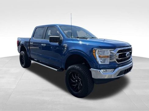 Used 2022 Ford F150 XLT w/ XTR Package image 3