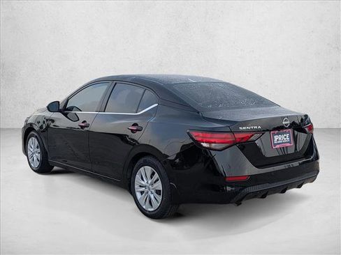 Used 2024 Nissan Sentra S image 5