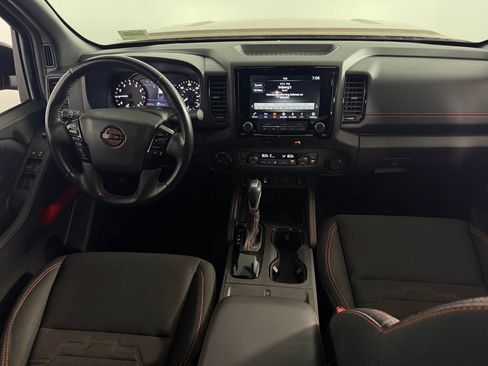 Used 2024 Nissan Frontier PRO-4X w/ Pro Convenience Package image 13