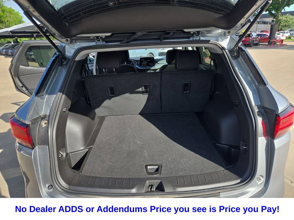 Used 2025 Chevrolet Blazer LT AWD/4WD image 36