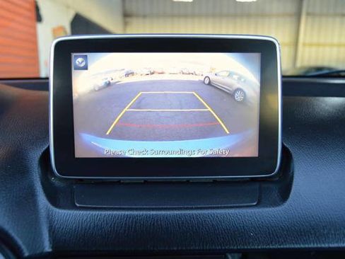 Used 2017 Toyota Yaris iA image 23