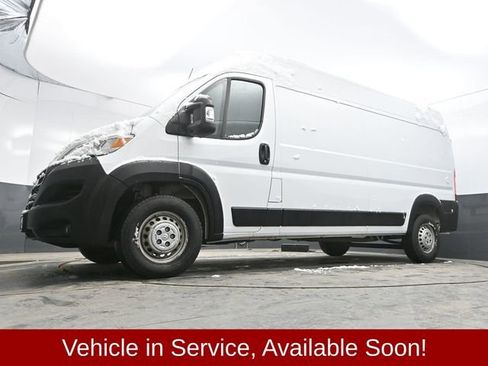 Used 2025 RAM ProMaster 2500 w/ Convenience Group image 32