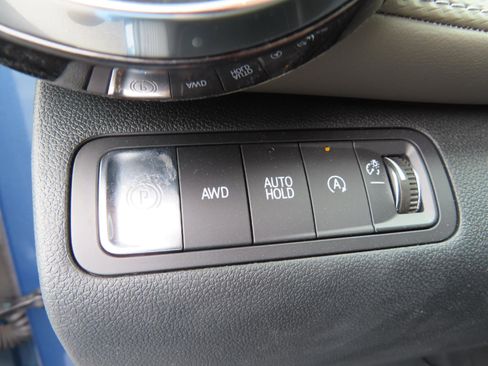 New 2025 Chevrolet Equinox LT w/ Convenience Package II image 34