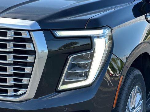 Used 2025 GMC Yukon Denali AWD/4WD image 51
