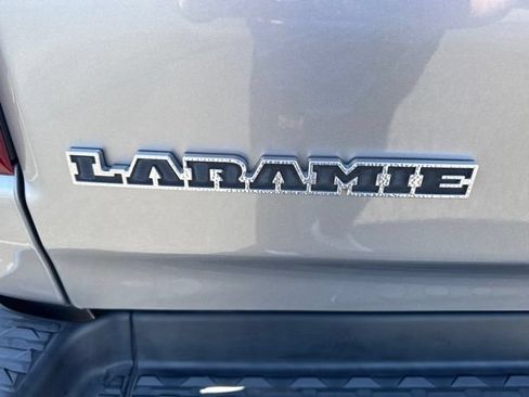 Used 2021 RAM 1500 Laramie AWD/4WD image 6