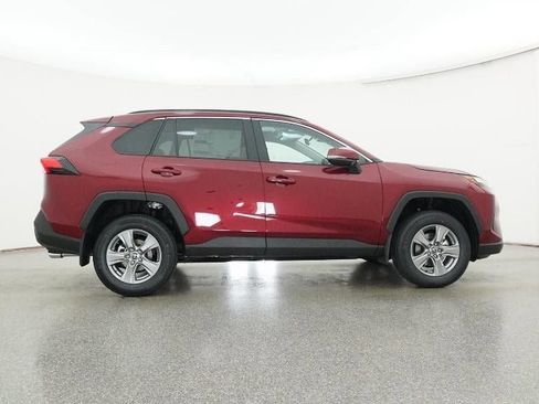 New 2025 Toyota RAV4 XLE image 27