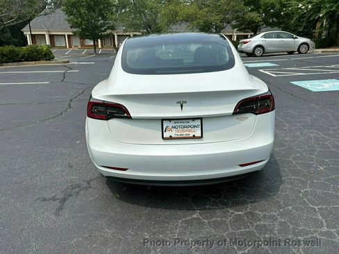 Used 2023 Tesla Model 3 Standard Range RWD image 10