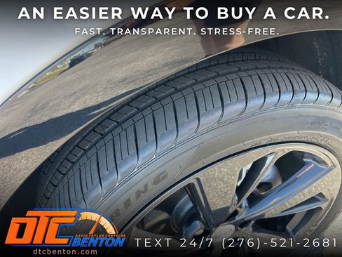 Used 2021 Buick Envision Essence w/ Technology Package I AWD/4WD image 31
