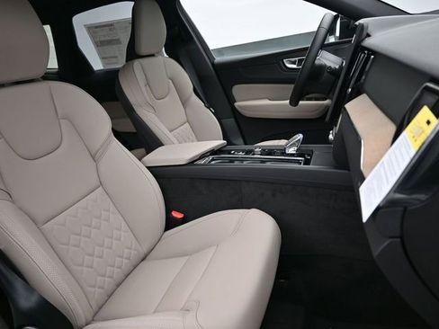 New 2026 Volvo XC60 B5 Plus w/ Protection Package Premier image 36