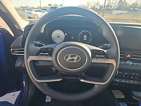 New 2026 Hyundai Elantra Limited image 16