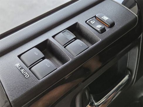 Used 2024 Toyota 4Runner TRD Off-Road image 32