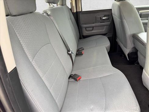 Used 2018 RAM 1500 Classic SLT image 18