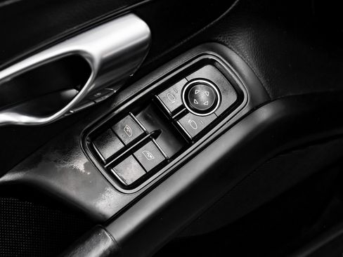 Used 2022 Porsche 718 Cayman image 42