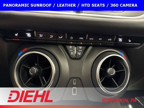 Used 2022 Chevrolet Blazer LT w/ Sound & Technology Package image 34