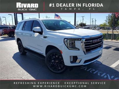 Used 2024 GMC Yukon SLT w/ SLT Luxury Package