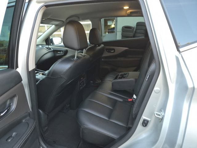 Used 2024 Nissan Murano SV AWD/4WD image 13