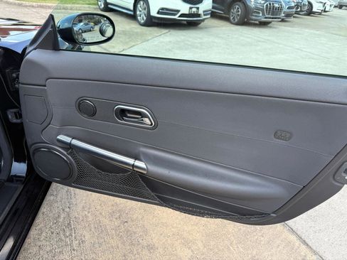 Used 2005 Chrysler Crossfire Coupe image 15