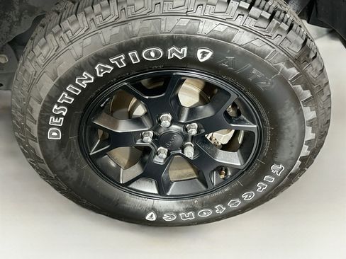 Used 2021 Jeep Wrangler Sport AWD/4WD image 11