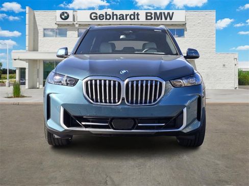 New 2026 BMW X5 xDrive50e w/ Premium Package image 2