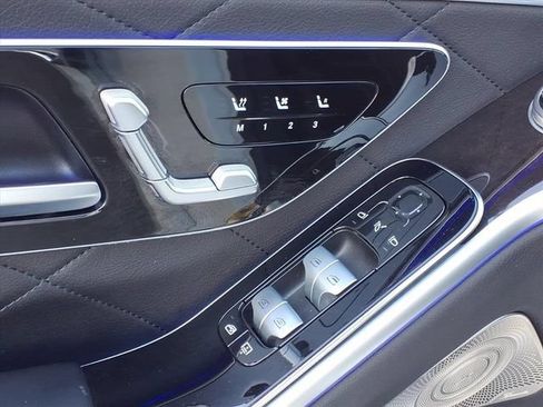 Used 2024 Mercedes-Benz S 580 4MATIC Sedan image 21