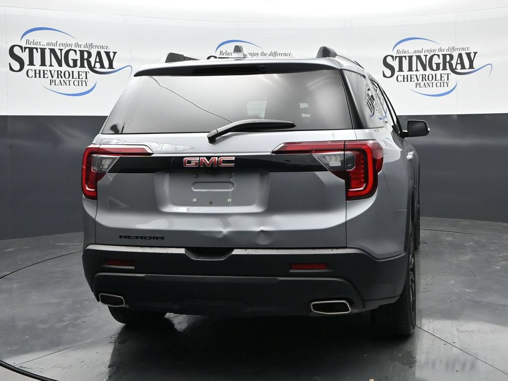 Used 2023 GMC Acadia SLE w/ Elevation Edition FWD image 6