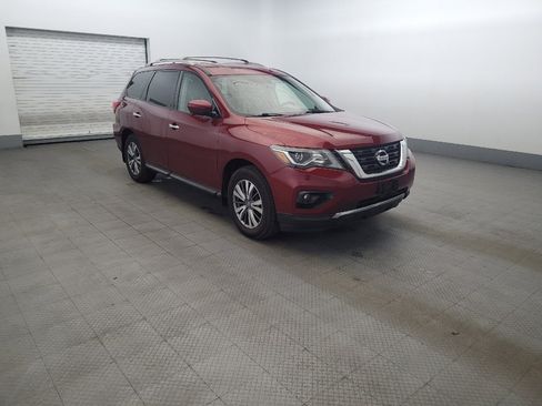 Used 2019 Nissan Pathfinder SL AWD/4WD image 13
