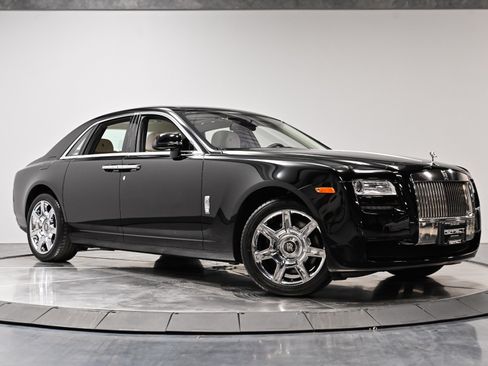 Used 2012 Rolls-Royce Ghost RWD image 64
