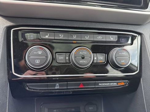 Used 2022 Volkswagen Atlas Cross Sport SEL image 14