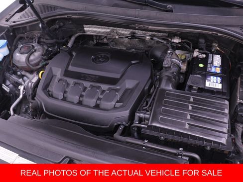 Used 2021 Volkswagen Tiguan SE R-Line AWD/4WD image 17