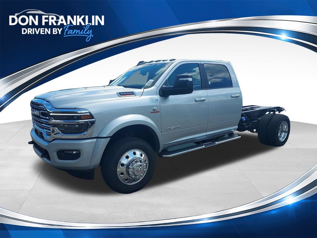 New 2026 RAM 5500 4x4 Crew Cab w/ Laramie Trim Package 360° Tour