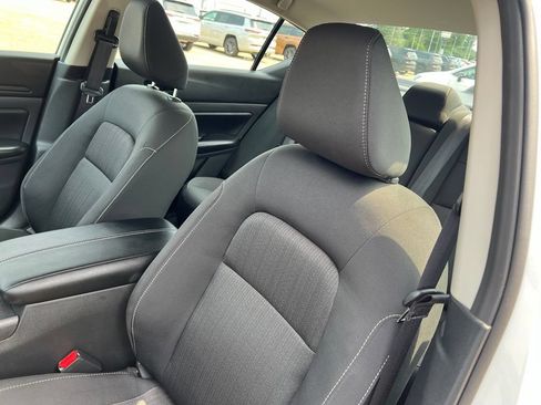 Used 2025 Nissan Altima 2.5 S FWD image 24