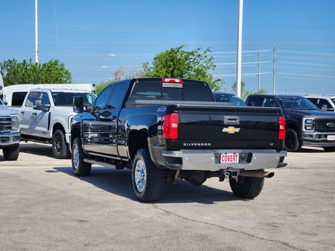 Used 2015 Chevrolet Silverado 2500 LT w/ LT Convenience Package AWD/4WD image 5