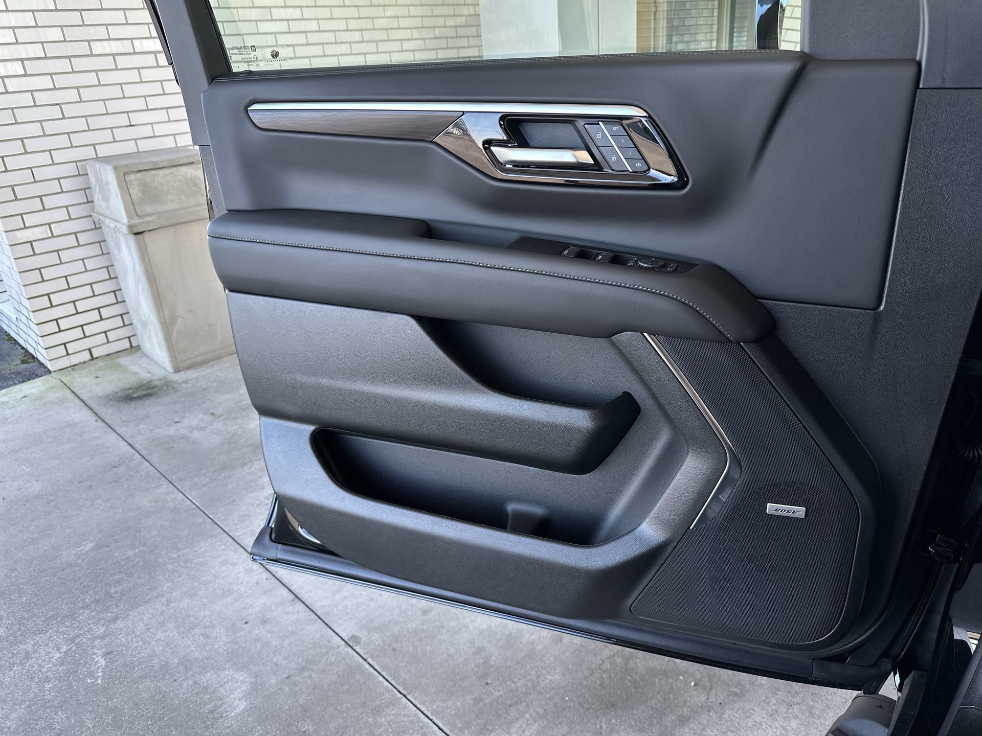 New 2026 Chevrolet Tahoe Z71 w/ Comfort Package AWD/4WD image 23